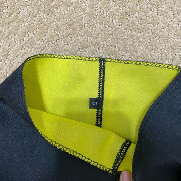 Waist trainer - Picture 2 of 2